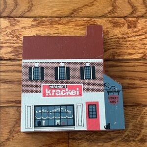 Hershey Krackel Sweet Shop Faline Cats Meow Candy Decor Collectible‎